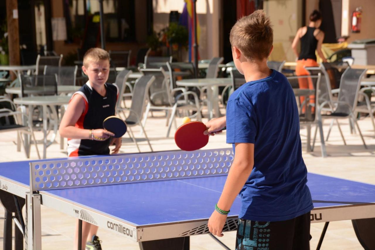 Camping Lou Cantaire Hotell Fayence Exteriör bild