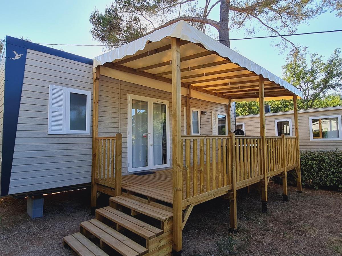 Camping Lou Cantaire Hotell Fayence Exteriör bild