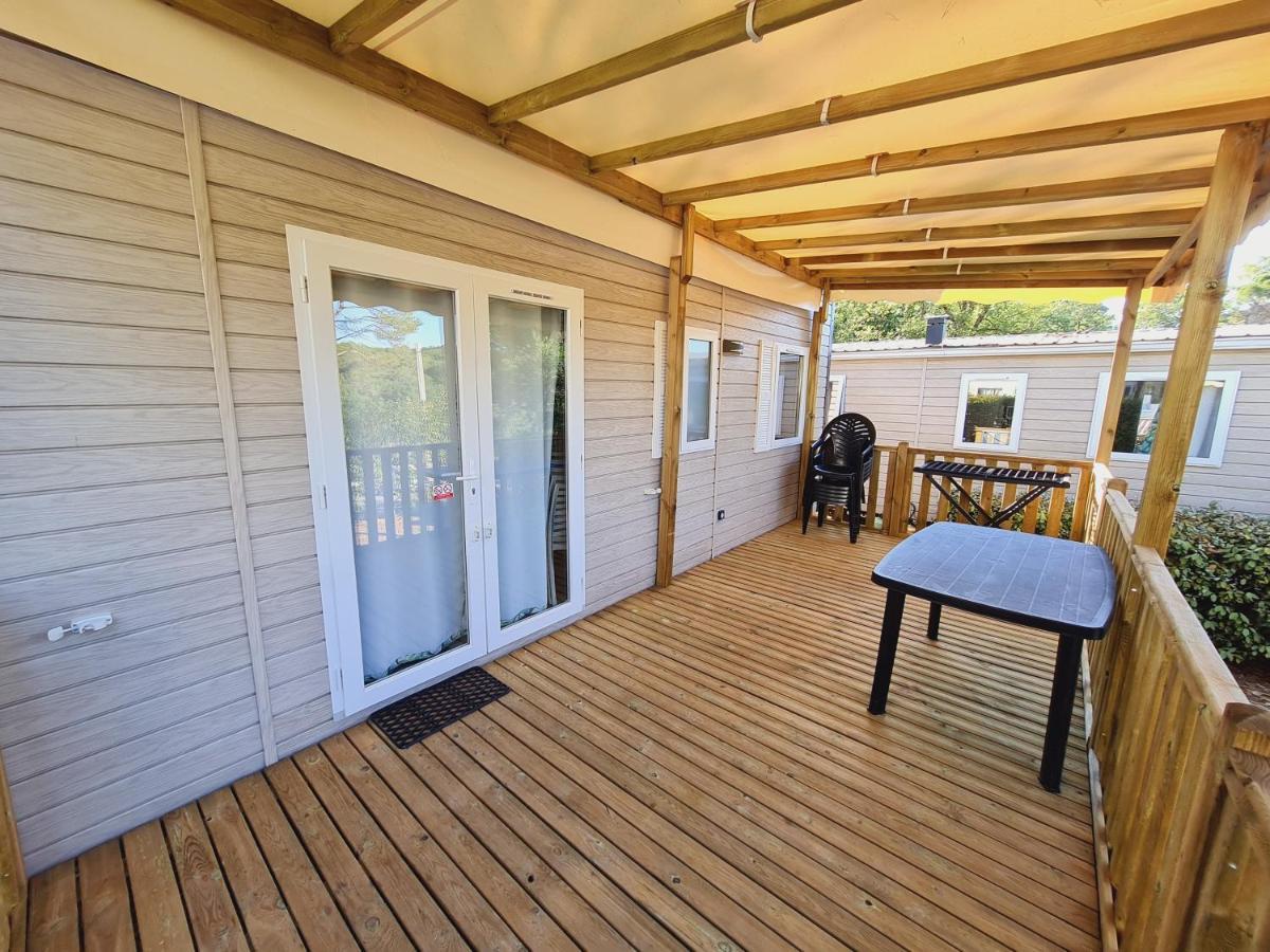 Camping Lou Cantaire Hotell Fayence Exteriör bild