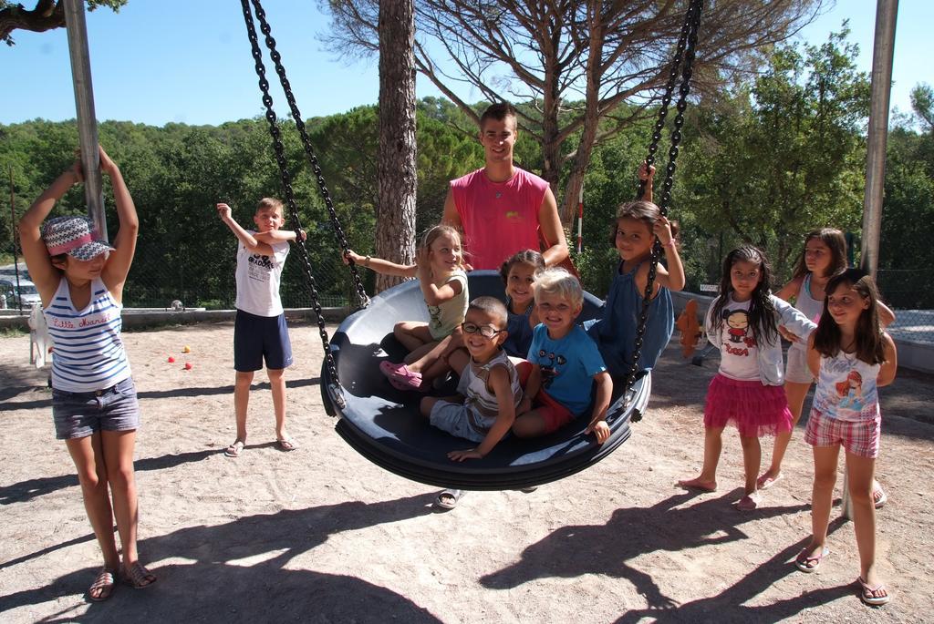 Camping Lou Cantaire Hotell Fayence Exteriör bild